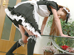 エロカワ放尿メイド