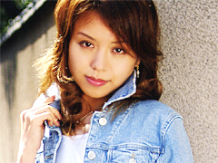 おしっこ倶楽部3 ちさと 35歳 人妻