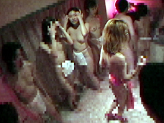 オシッコ大パーティー4