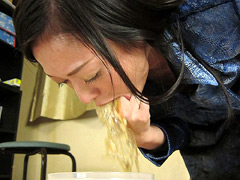 人間崩壊シリーズ22 ゲロスカ痴女 便器の躾 福元美砂恵